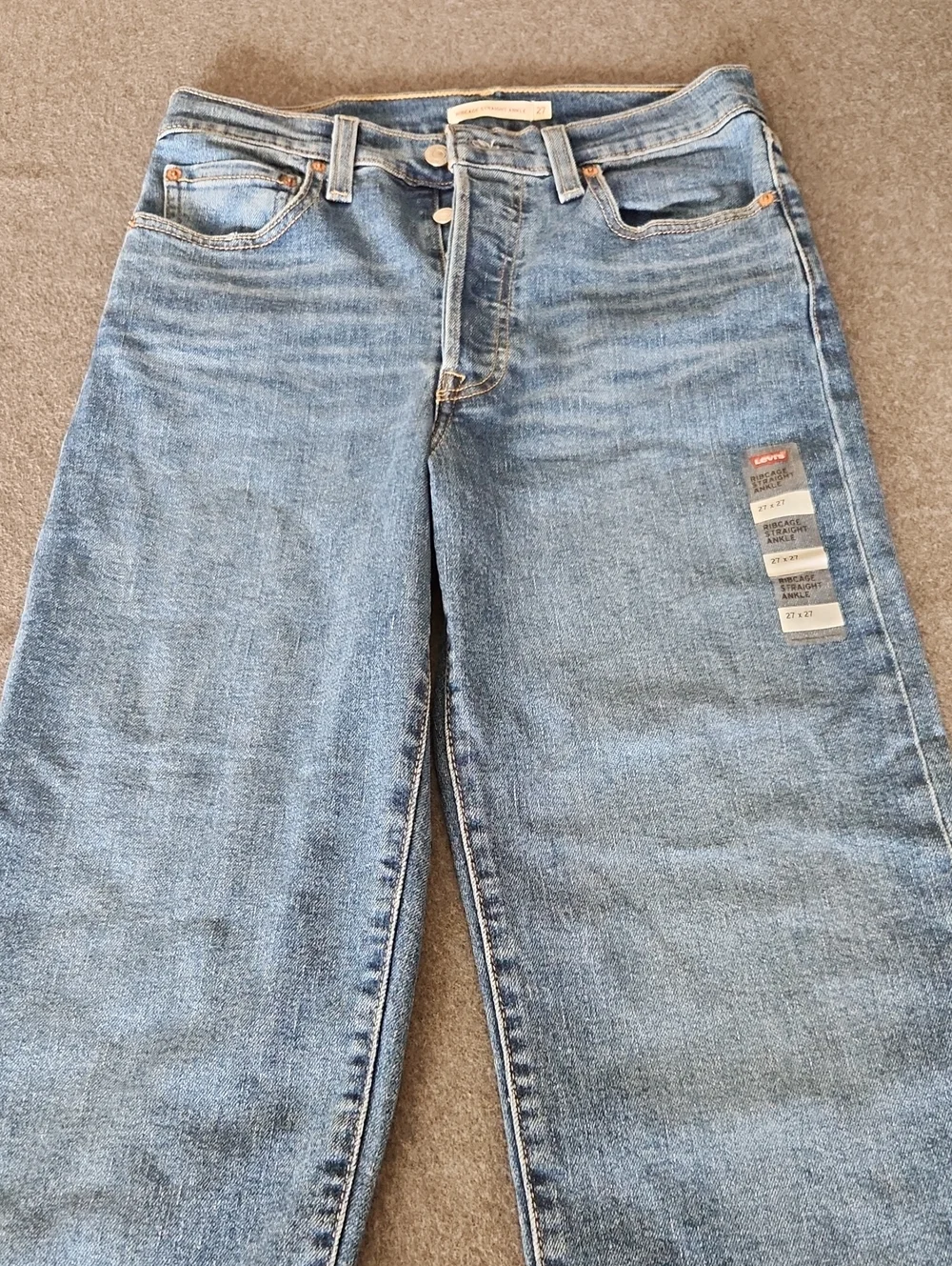 Levi's Womens Rib Cage Straight Ankle Button FlyJeans Medium Blue Size 27x27 NEW